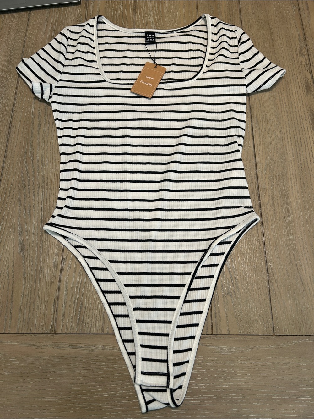 NWT SHEIN Black and White Striped Ribbed Short-Sleeve Bodysuit Medium